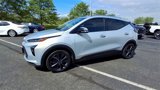 Used 2023 Chevrolet Bolt EUV LT w/ Convenience Package image 4