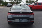 Used 2022 Hyundai Elantra SEL image 6
