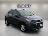 Used 2017 Chevrolet Trax LT w/ LT Convenience Package image 4