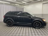 Used 2019 Dodge Journey SE w/ Blacktop Package image 3