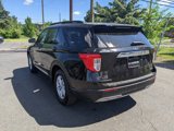 Used 2022 Ford Explorer XLT w/ Equipment Group 202A image 4