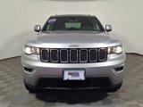 Used 2018 Jeep Grand Cherokee Laredo image 3