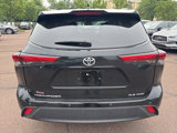 Used 2023 Toyota Highlander L image 4