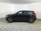 Used 2022 Volvo XC40 T5 Inscription w/ Climate Package image 4