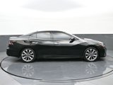 Used 2021 Nissan Maxima Platinum w/ Sport Mat Group image 2