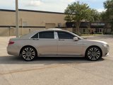 Used 2018 Lincoln Continental Select w/ Continental Climate Package image 4