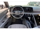 Used 2023 Hyundai Elantra SE w/ Preferred Accessory Package image 5