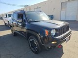 Used 2016 Jeep Renegade Trailhawk image 3