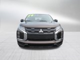 Used 2024 Mitsubishi Outlander Sport LE image 3