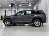 Used 2025 Jeep Grand Cherokee Laredo X image 2