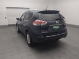Used 2016 Nissan Rogue SV image 5