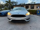 Used 2016 Ford Focus SE image 2