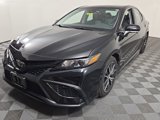 Used 2022 Toyota Camry SE image 3
