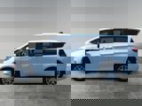 Used 2023 Chrysler Voyager LX image 2