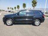 Certified 2021 Jeep Grand Cherokee Laredo image 2