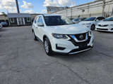 Used 2017 Nissan Rogue S image 3