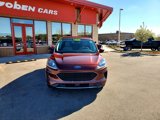 Used 2021 Ford Escape SE image 2