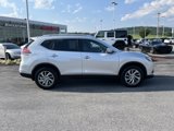 Used 2014 Nissan Rogue SL image 2