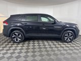 New 2025 Volkswagen Atlas Cross Sport SE image 2