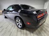 Used 2018 Dodge Challenger SXT image 3