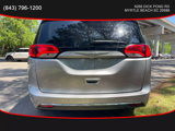 Used 2017 Chrysler Pacifica Touring-L image 5
