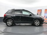 Used 2019 Chevrolet Trax LT w/ LT Convenience Package image 4
