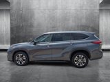Used 2020 Toyota Highlander XLE image 6