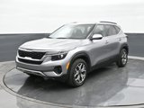 Used 2022 Kia Seltos EX image 4