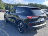 Used 2022 Ford Escape SE w/ SE Sport Appearance Package image 5