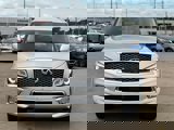 Used 2016 INFINITI QX80 4WD w/ Driver's Assistance Package image 4