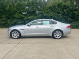 Used 2017 Jaguar XF Premium image 2