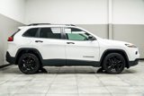 Used 2017 Jeep Cherokee Sport image 6