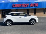 Used 2021 Nissan Kicks S image 6