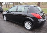 Used 2011 Nissan Versa 1.8 S w/ Plus Pkg image 5