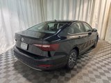 Used 2021 Volkswagen Jetta SE image 4