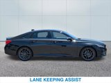 Used 2018 Honda Accord Touring image 6