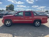 Used 2011 Chevrolet Avalanche LTZ image 2