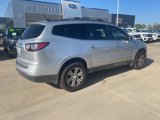 Used 2016 Chevrolet Traverse LT image 4