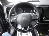 Used 2020 Mitsubishi Outlander AWD image 5