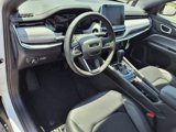 New 2025 Jeep Compass Latitude image 3