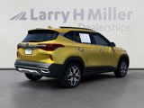 Used 2021 Kia Seltos SX w/ SX Sunroof Package image 5