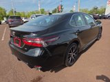 Certified 2021 Toyota Camry SE image 3