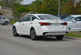 Used 2023 Nissan Altima 2.5 SV image 3