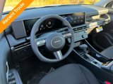 Used 2025 Hyundai Tucson SE image 2