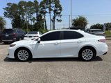 Used 2019 Toyota Camry LE image 2