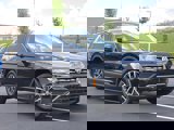 Used 2020 Volkswagen Tiguan SE image 2