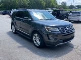 Used 2017 Ford Explorer XLT w/ Equipment Group 202A image 3
