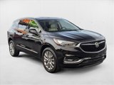 Used 2019 Buick Enclave Essence image 3