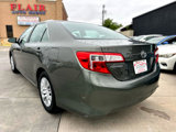 Used 2014 Toyota Camry L image 5