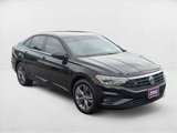 Used 2019 Volkswagen Jetta R-Line w/ R-Line Cold Weather Package image 3